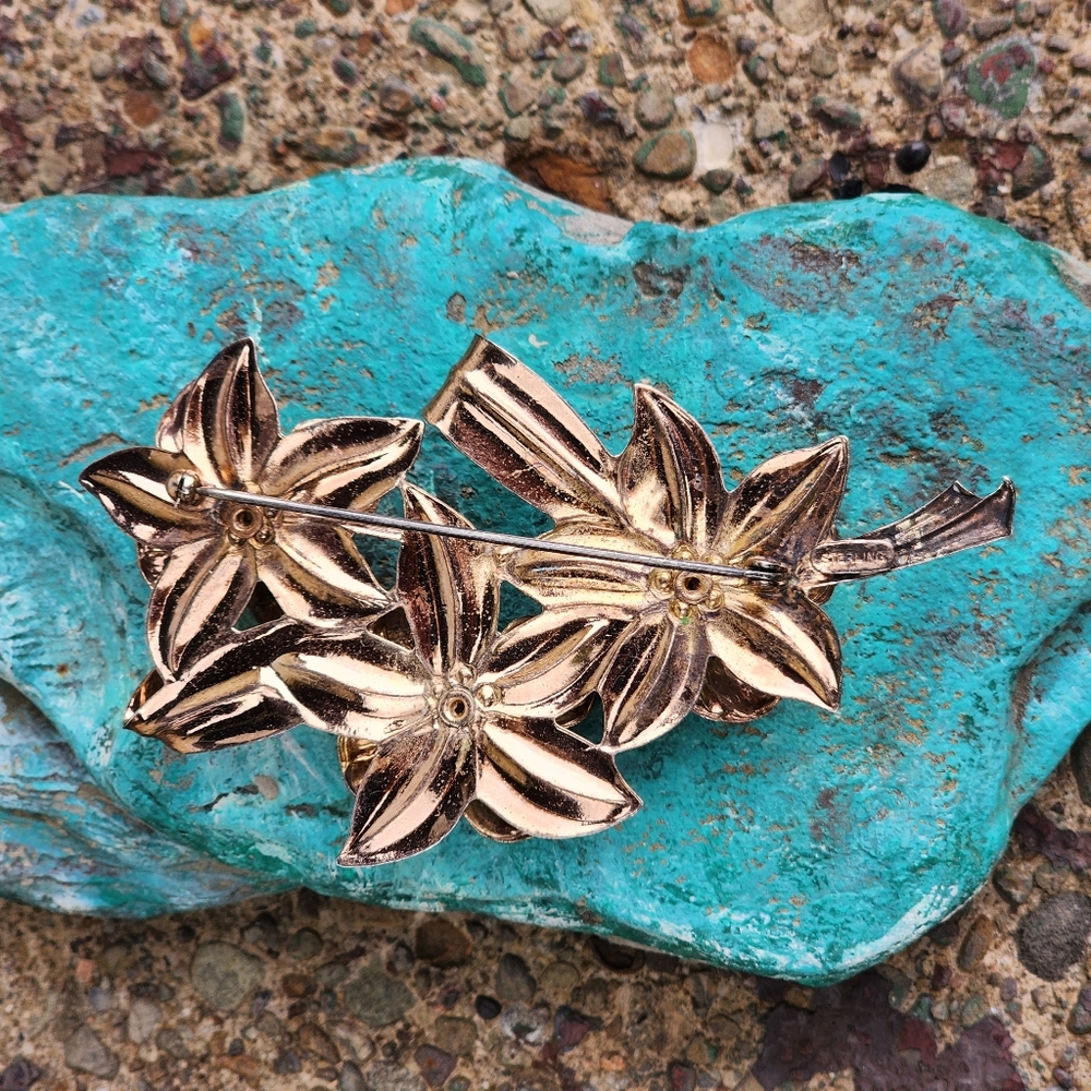 Large vintage sterling silver flower pin brooch faux pearls gold tone floral - Picture 5 of 10